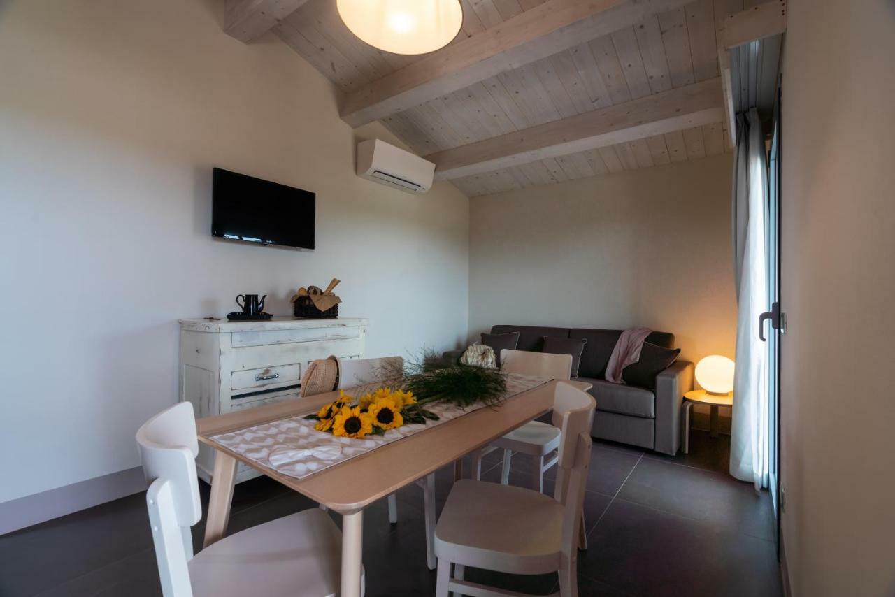 Podere Maremma Spa & Ristorante Орбетело Екстериор снимка